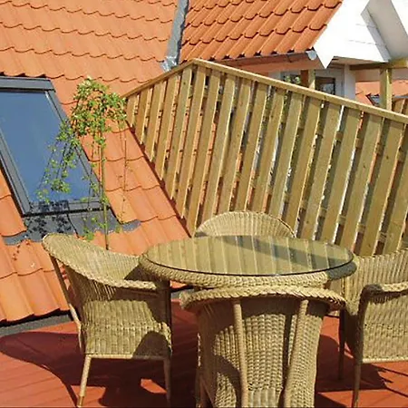 Lejl, 3 Kegnaeshoj